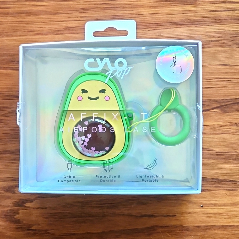 Brand-new airpod case by Cylopop! Green avocado